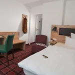 Kammerer 3*